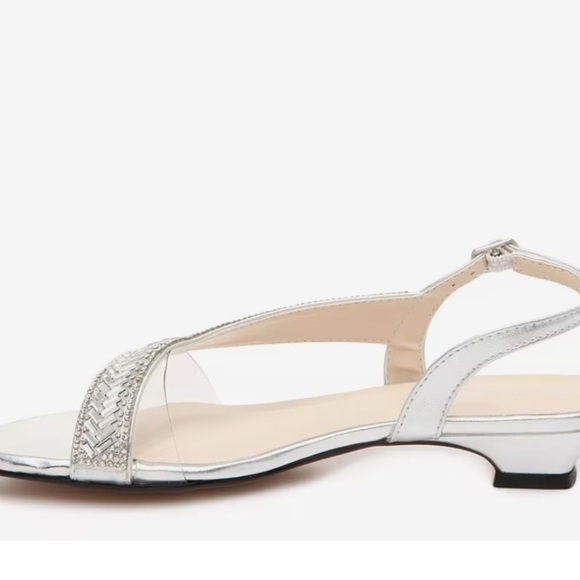 Touch Ups by Benjamin Walk Eleanor Elegant Silver Women's Sandals sz 9 nwob - Picture 3 of 5